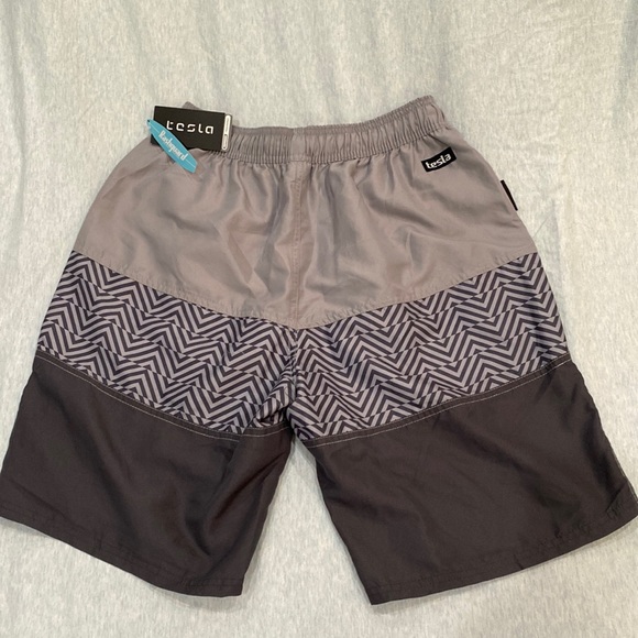 Tesla Rash-guard Series surf swim water sport shorts bathing suit NWT Small - Picture 3 of 14